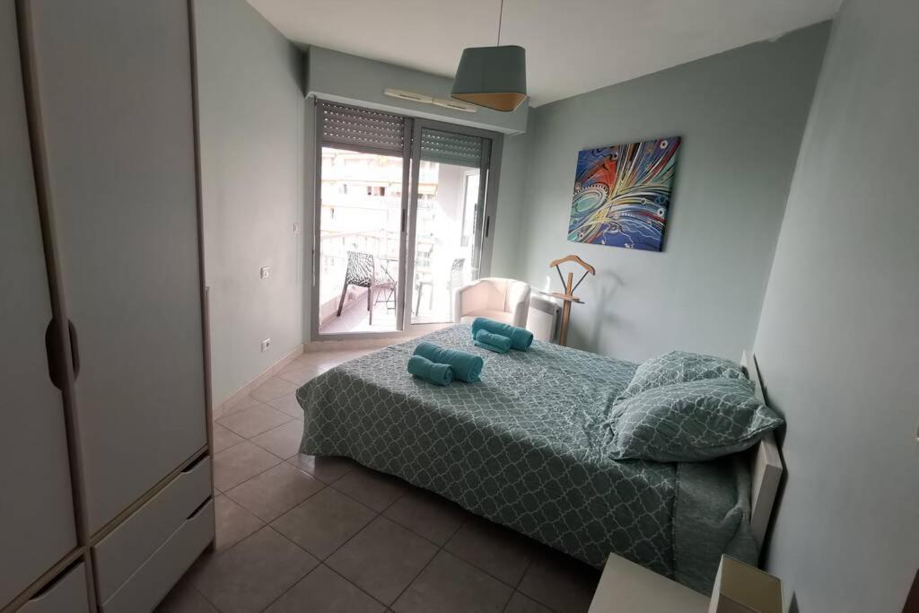 Appartement 6 personnes face à la mer Cagnes-sur-Mer Exterior foto